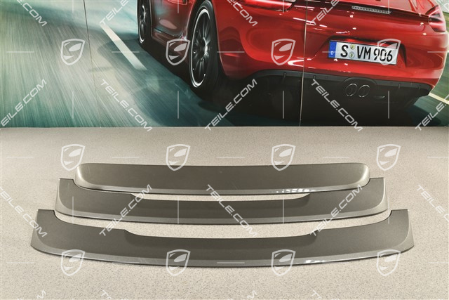 Spoiler, upper part (grille)