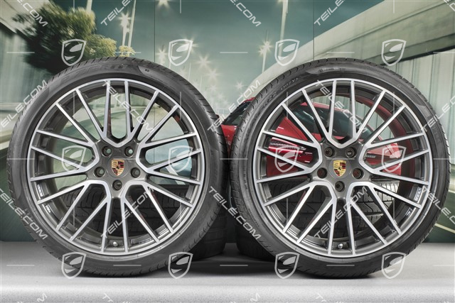 22-inch Cayenne Coupé RS Spyder summer wheel set, rims 10J x 22 ET48 + 11,5J x 22 ET52 + NEW Pirelli P Zero summer tyres 285/35 R22 + 315/30 R22, with TPMS