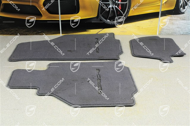 Fußmatten-Set, 3-teilig (996), space grey, nicht komplett (3 Teile) Fußmatten-Set, 3-teilig (996), space grey, nicht komplett (3 Teile)