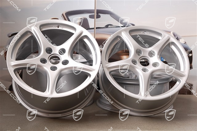 19-inch Carrera Classic wheel set, 8J x 19 ET57 + 9,5J x 19 ET46 19-inch Carrera Classic wheel set, 8J x 19 ET57 + 9,5J x 19 ET46