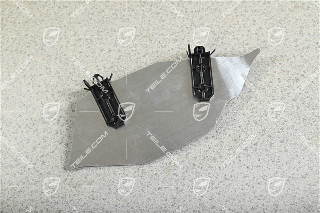 Support bracket between rear end panel and lock carrier, L=R