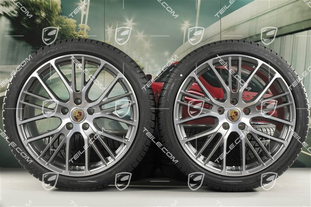 21" Winterräder Satz "Exclusive Design Sport", Felgen 9,5 J x 21 ET71 + 10,5 J x 21 ET71 + Pirelli Sottozero III Winterreifen 275/35 R21 + 315/30 R21