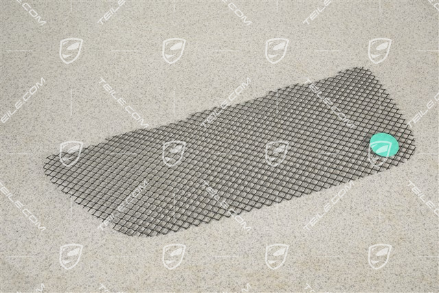 Front bumper, side ventilation grille, Spyder, L