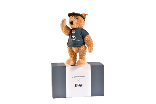 60Y 911 Steiff x Porsche Teddy Bear - 60 Years of Porsche 911 - Limited Edition / 1.911 units