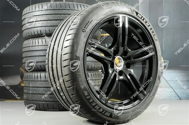 20" Koła letnie Panamera Turbo, felgi 9,5J x 20 ET71 + 11,5J x 20 ET68 + opony letnie Michelin 275/40 ZR20 + 315/35 ZR20, z czujnikami ciśnienia, czarny wysoki połysk