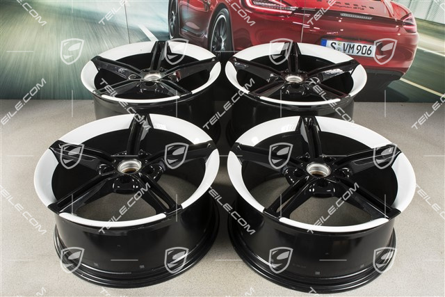 21" Wheel rim set Mission E Design, 9,5J x 21 ET60 + 11,5J x 21 ET66, black high gloss/Carrera white metallic