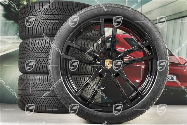 21-inch Cayenne Turbo winter wheel set, rims 9,5J x 21 ET46 + 11,0J x 21 ET58 + Michelin winter tyres 275/40 R21 + 305/35 R21, with TPMS, black high gloss