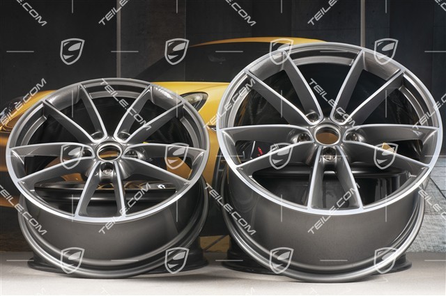 20+21" Felgensatz Carrera Classic, Felgen: vorne 8,5J x 20 ET50 + hinten 11,5J x 21 ET67