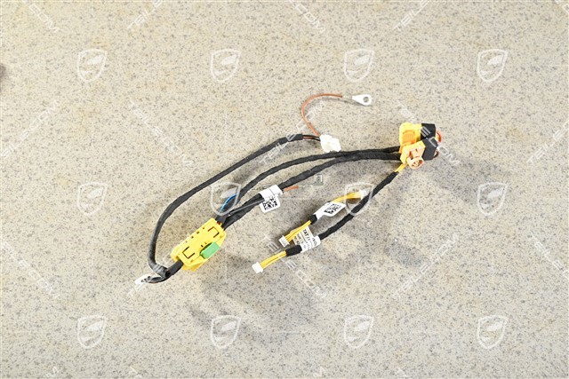 Steering wheel wiring harness