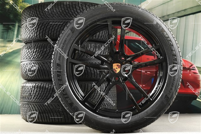 21-inch Cayenne Turbo winter wheel set, rims 9,5J x 21 ET46 + 11,0J x 21 ET58 + Michelin winter tyres 285/45 R21 + 305/40 R21, with TPMS, black high gloss