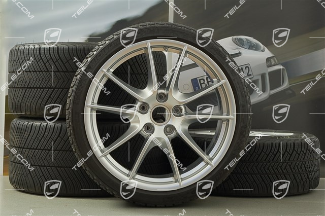 20" Carrera S (III) Winterräder Satz, 8,5J x 20 ET51 + 11J x 20 ET70, Winterreifen 245/35 ZR20 + 295/30 ZR20