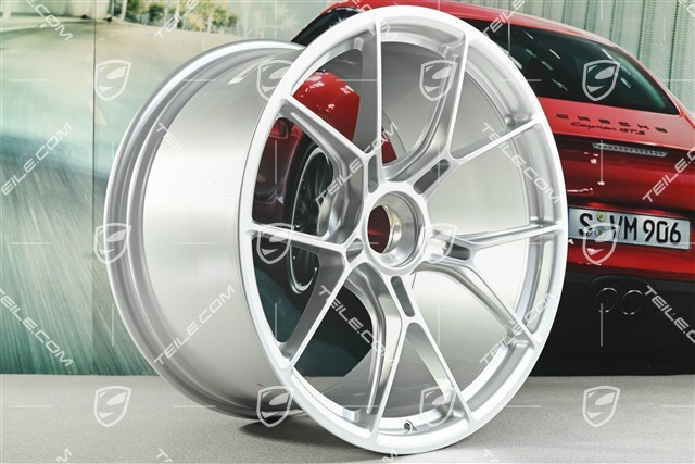 21-inch GT3 rim, 12J x 21 ET45, brilliant silver