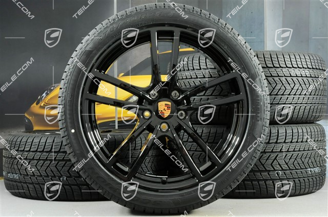 21-inch Cayenne Turbo winter wheel set, rims 9,5J x 21 ET46 + 11,0J x 21 ET58 + NEW Pirelli winter tyres 275/40 R21 + 305/35 R21, with TPMS, black high gloss