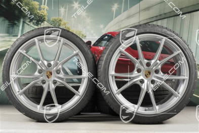 20" Carrera S Sommerräder Satz, Felgen 8J x 20 ET57 + 10J x 20 ET45, GoodYear Sommerreifen 235/35 ZR20 +265/35 ZR20, silbern, mit RDK-Sensoren
