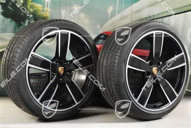 22-inch summer wheel set Sport Classic, rims 10J x 22 ET48 + 11,5J x 22 ET61 + NEW Pirelli summer tyres 285/35 ZR22 + 315/30 ZR22, black high gloss, with TPM