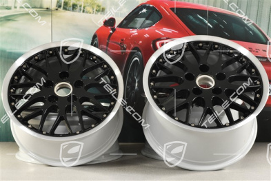 18-inch SportClassic II wheel rim set, 8J x 18 ET52 + 10J x 18 ET65, black high gloss