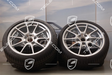 19" Boxster Spyder Sommerräder Satz, 10J x 19 ET42 + 8,5J x 19 ET55 + NEUE Goodyear Sommerreifen, in Silber Metallic