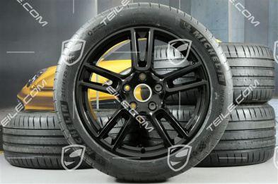 19-inch summer wheels set "Panamera", rims 9J x 19 ET64 + 10,5 J x 19 ET62 + Michelin Sport 4 summer tyres 265/45 R19 + 295/40 R19, in black high gloss