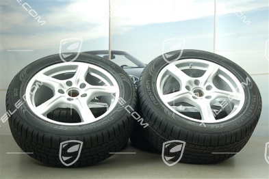 18" Panamera Winterräder Satz, 8J x 18 ET 59 + 9J x 18 ET 53, mit Nokian Winterreifen 245/50 R18 + 275/45 R18 18" Panamera Winterräder Satz, 8J x 18 ET 59 + 9J x 18 ET 53, mit Nokian Winterreifen 245/50 R18 + 275/45 R18