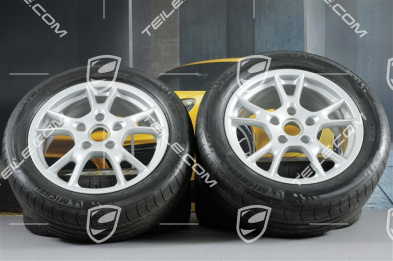 17-inch Boxster II summer wheel set, front 6,5J x 17 ET55 + rear 8J x 17 ET40 + NEW summer tyres