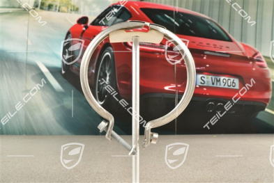 V8 Diesel, Obejma zaciskowa układu wydechowego