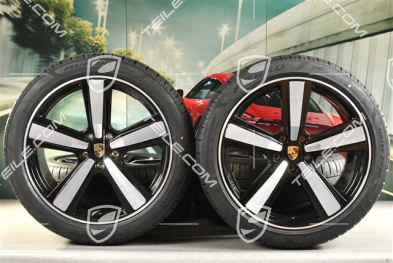 22" Sommerräder Cayenne Coupé Exclusive Design Sport, Felgen 10J x 22 ET48 +11,5J x 22 ET52 + NEUE Pirelli Sommerreifen 285/40 R22 + 315/35 R22, schwarz hochglanz