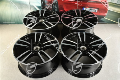 21-inch wheel rim set Cayenne Turbo, 11J x 21 ET58 + 9,5J x 21 ET46, black high gloss