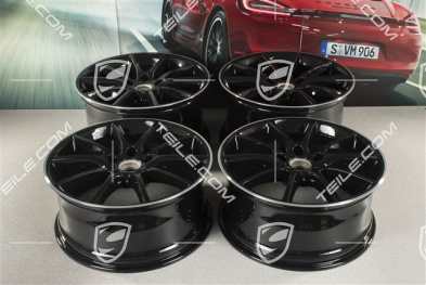 20" komplet felg Cayenne Design, 10,5J x 20 ET55 + 9J x 20 ET50, czarny wysoki połysk