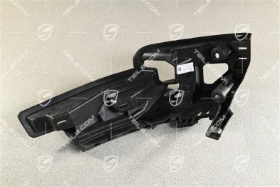 Sport / Cross Turismo. Rear bumper retaining strip, L
