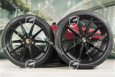 20"+21" Carrera S Winterräder Satz, Felgen 8,5J x 20 ET53 + 11J x 21 ET66 + Continental Winterreifen 245/35 R20 + 295/30 R21, in Schwarz Seidenmatt