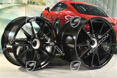 19" GT3 II Komplet felg, przód 8,5J x 19 ET53 + tył 12J x 19 ET63, czarny wysoki połysk