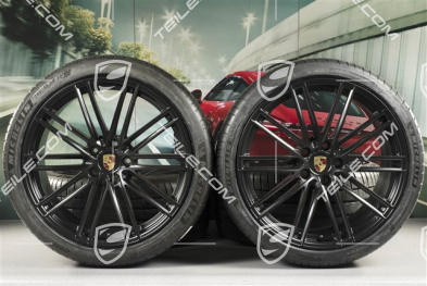 22-inch Cayenne Coupé Turbo IV summer wheel set, rims 10J x 22 ET48 + 11,5J x 22 ET52 + NEW Pirelli P Zero summer tyres 285/35 R22 + 315/30 R22, with TPMS, black satin matt