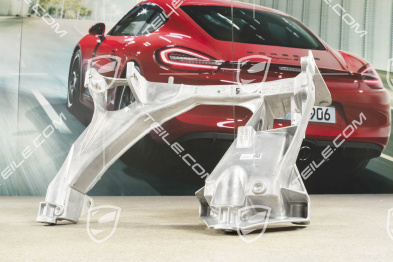Sanki zawieszenia tylnego, część boczna, GT4, R