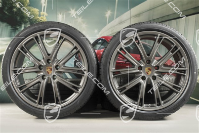 21-inch Panamera Exclusive Design summer wheel set, rims 9,5J x 21 ET71 + NEW 11,5J x 21 ET69 + Pirelli summer tires 275/35 ZR21 + 315/30 ZR21, Platinum, with TPM