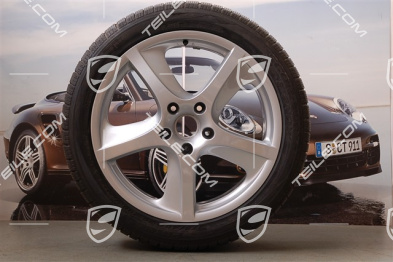 20" Cayenne SportTechno Winterräder Satz, vo. 9"+ hi. 9" + Reifen 275/40 R20, ohne RDK