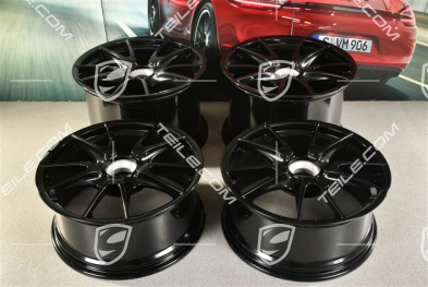 19" GT3 II Komplet felg, przód 8,5J x 19 ET53 + tył 12J x 19 ET63, czarny wysoki połysk